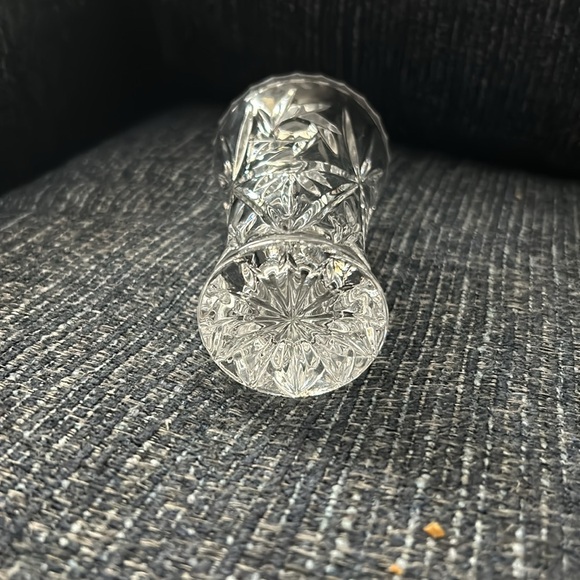 Lenox Starburst/Pinwheel 4” Vase clear crystal - Picture 2 of 3